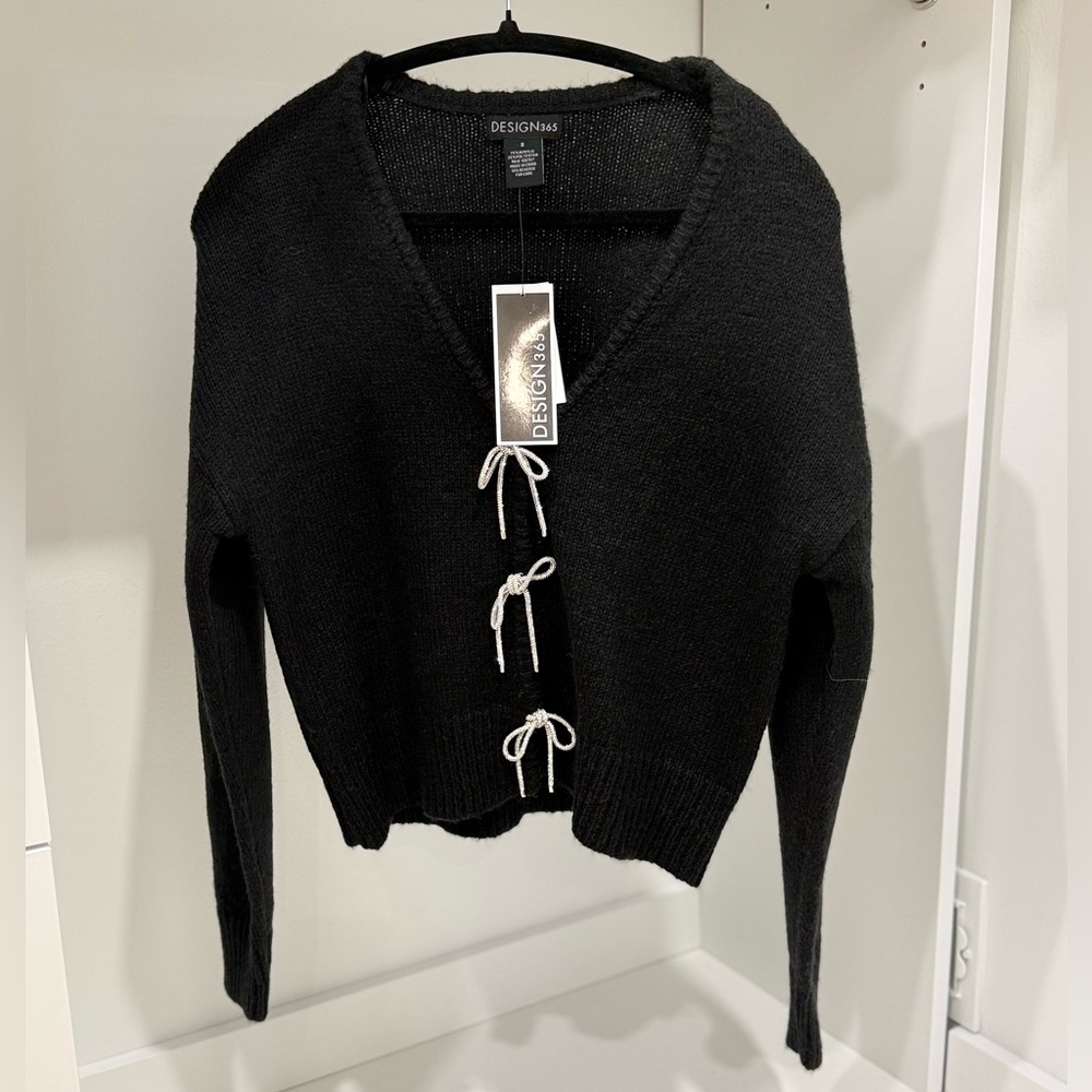 NWT! Design365 Black Women's Cardigan Sweater Sparkling Silver Bow Accents NWT!